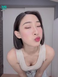 giajs : 前兩天按摩胸部好像奶奶又變大了😳😳你覺得有嗎~
#禮拜三晚上10點陪我直播❤️ #私訊解鎖更辣的 #奶 #騷 #性感 #sexy #吃飯約會 #giajs #然然