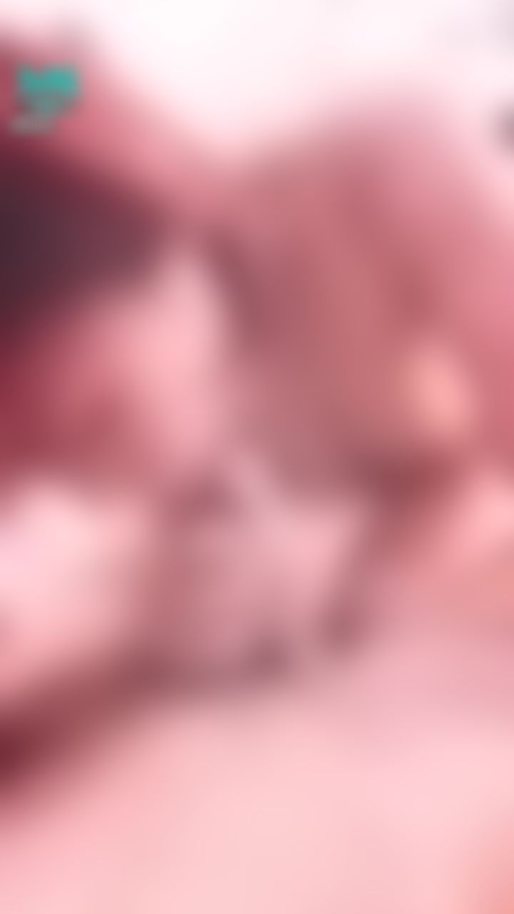 llullu : 🔞口爆🔞突然壓住我的頭，都噴進嘴巴裡了啦😈😈😈
#露臉 #小隻馬 #口交 #口爆 #奶 #奶頭