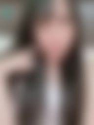 c********b : 喜歡我的新造型嗎🥰