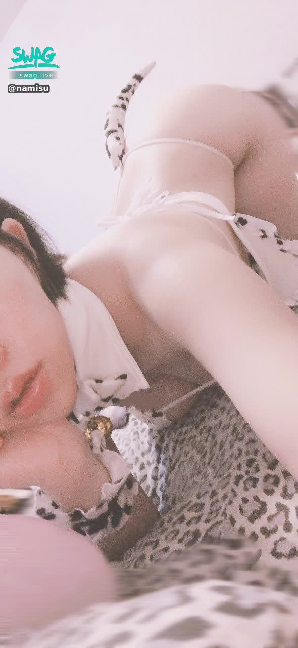  : Nami is new here, and on the first day, hurry up and send benefits to my brothers. 🥰
There is still a lot to study 🥺
Brothers, come chat with me and unlock attractive videos~~ ❤️
#情趣服
