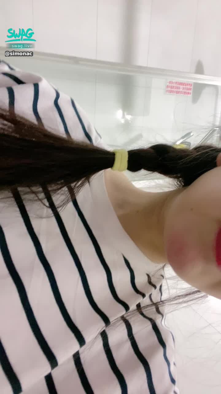 simonac : 殘寶貝直播只要有來無需刷禮都有免費影片領!Going live soon! All who joins get free videos (No gifts required)! #殘寶貝 #英文 #直播中 #直播主#english #englishhost #free #freebie #freevideos #免費 #免費福利 #免費影片