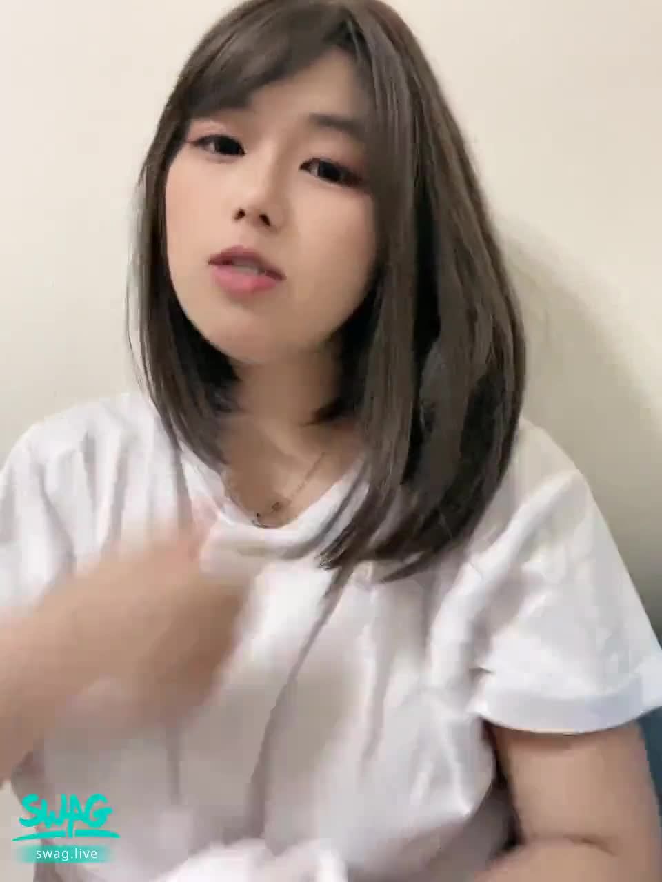  : 蜜璃唱歌耍憨