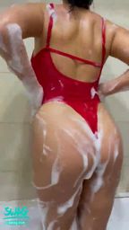 angellbabe : a foam party 🔥😶🌫️