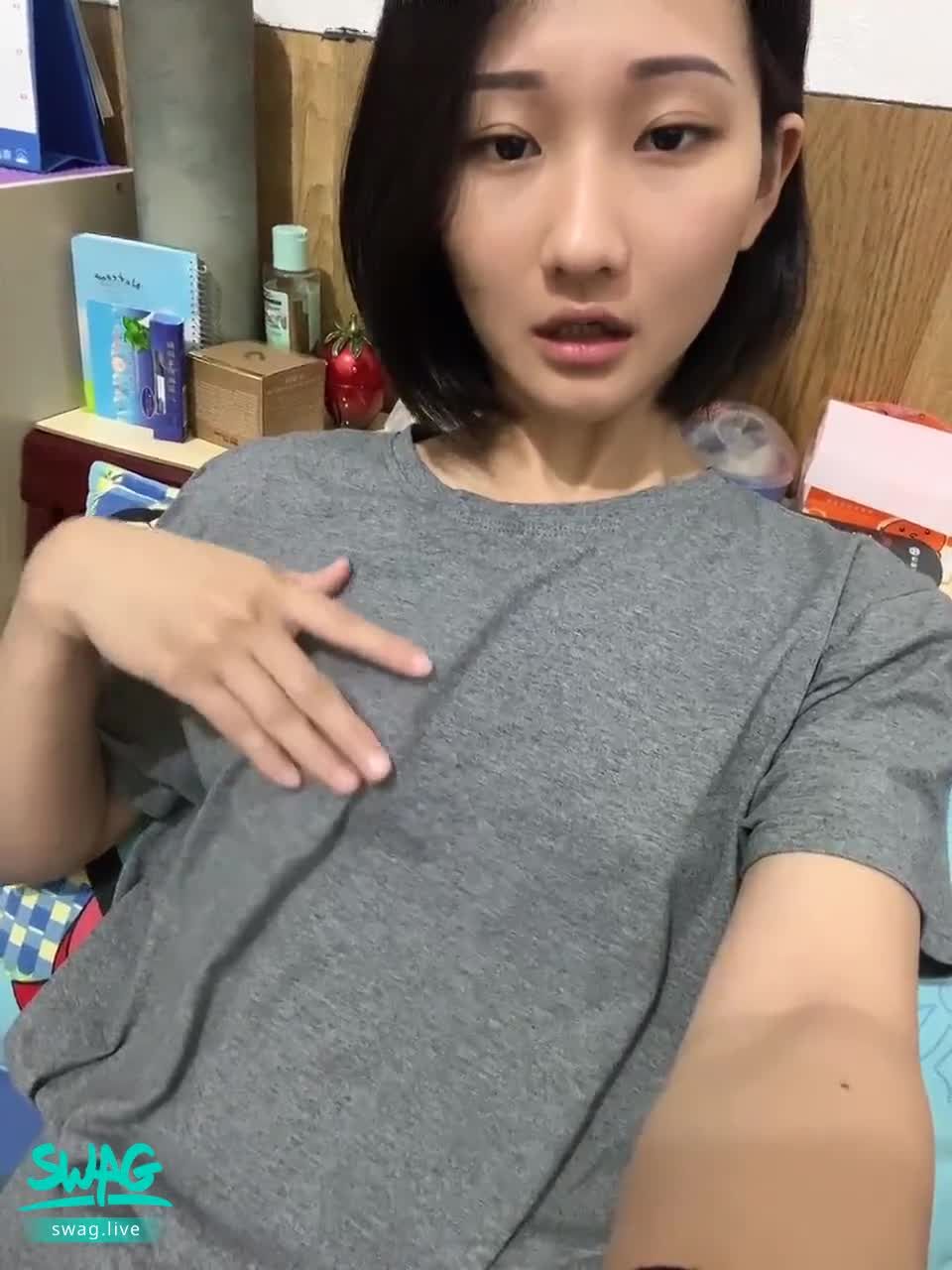 shan_shan : 又來摸摸了😳要看到最後記得開聲音唷🥰