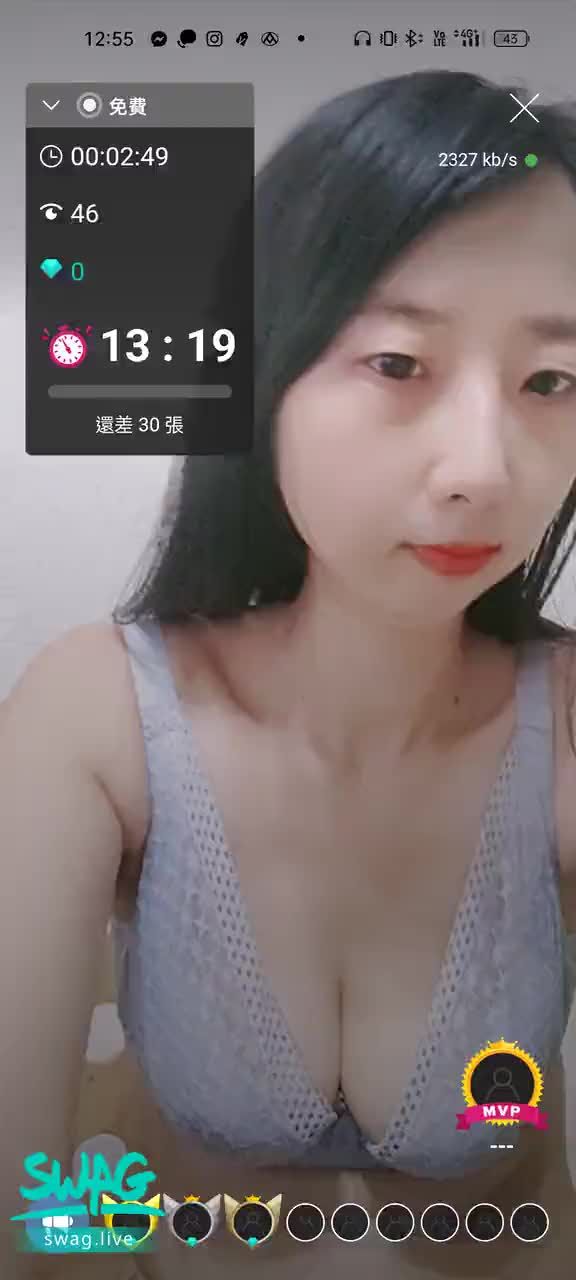 jolinbebe : D奶乳。一騎來洗澡