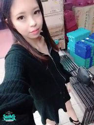 linlinsisi : 你可以愛上我,但不能愛上我😂