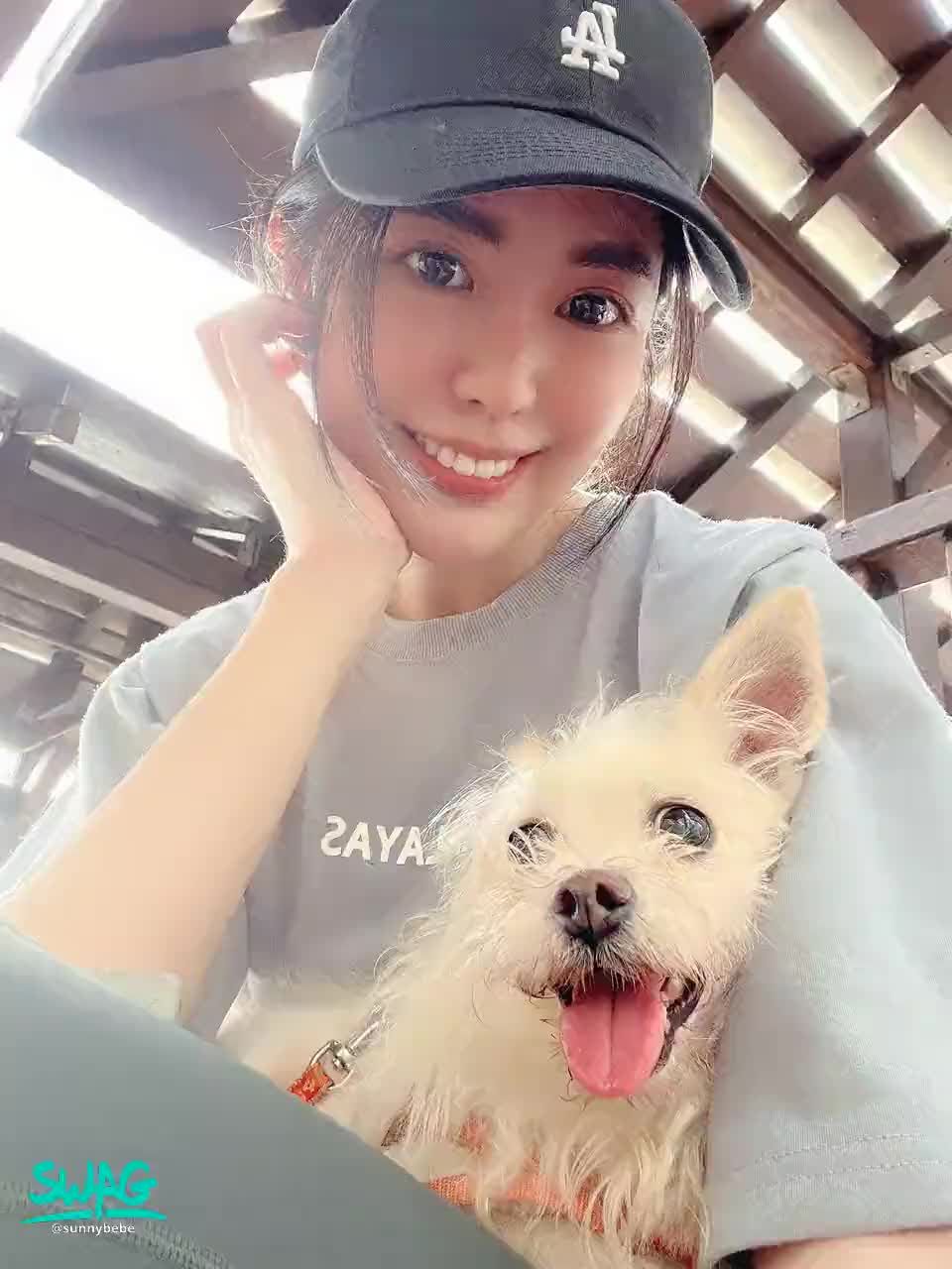 sunnybebe : 我的愛犬❤️❤️❤️
想當我的小狗狗嗎