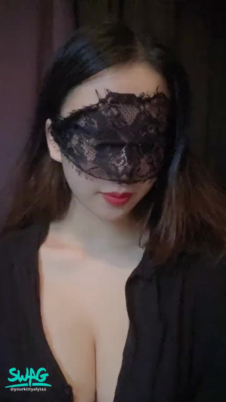 yourkittyalyssa : 不知道配文要寫什麼🫣