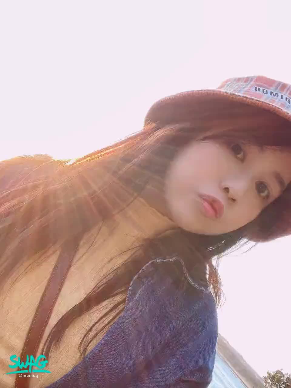 mumuq : 總是在我的身旁照亮我😍
而⋯我想當你的月亮🌙
每晚都想陪你開心渡過😈
一個月10美金 100多部影片看到飽~就讓我一直陪著你 好咪❤️