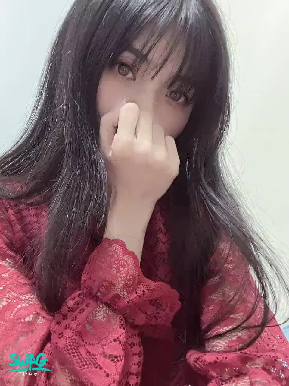 lizbaby : 今天稍微打扮一下
#生活 #露大半臉