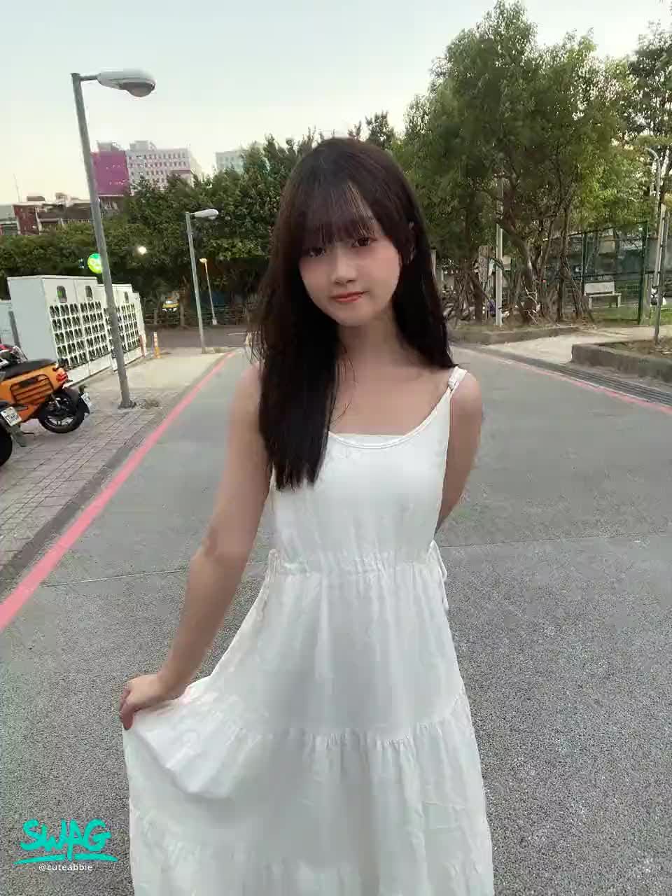 cuteabbie : 你們有想艾比嗎想看艾比直播的私訊讓艾比知道😚😚😚
🔥另外艾比這個月生日🎂所以決定把活動時間拉長給各位福利刷一件比基尼即可🉐️5部劇情式實戰影片
過了時間就恢復原價一瓶香水🔥
大家好好把握機會呀~~~~
想送艾比生日禮物也可以嘿嘿😚😚