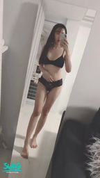 miyukibaby : 色色誘惑..掏出大奶揉😍🔥🈲喜歡香噴噴的ㄋㄟㄋㄟ嗎?