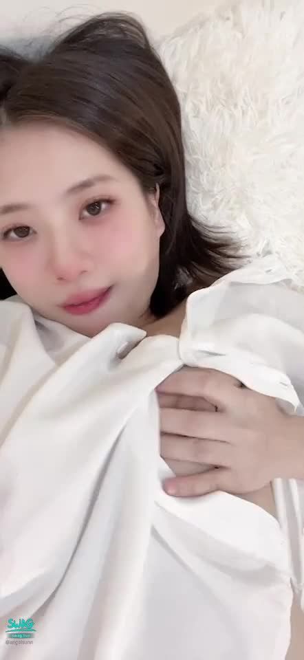 angelsunn : 超級福利!本來只有vip才能拿到的全臉壞壞!別說對你們不好~
私訊我vip!!才能拿到更棒的全臉大尺系列