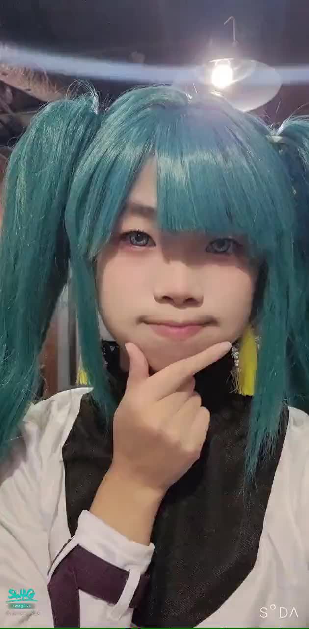 natsuki_dayo : 有人也喜歡聽初音的歌嗎♪ヽ(*´∀`)ノ