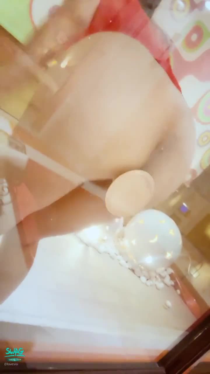  : 💋摩鐵偷拍近距離特寫 小穴吞吐棒棒 進進出出😈