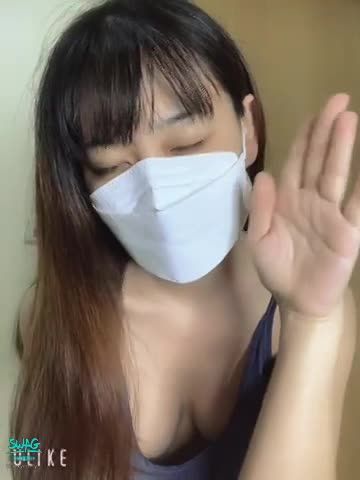 sexyemily : 慵懶系列的甜甜⛱愛我就進來～
😉