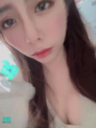 stellajs : 大顆葡萄🍇今天感覺快爆炸了啦😈😈😈
週四晚上葡萄直播滿週年❤️要來看呦
#葡萄 #奶 #大奶 #雪乳 #乳 #直播 #日常