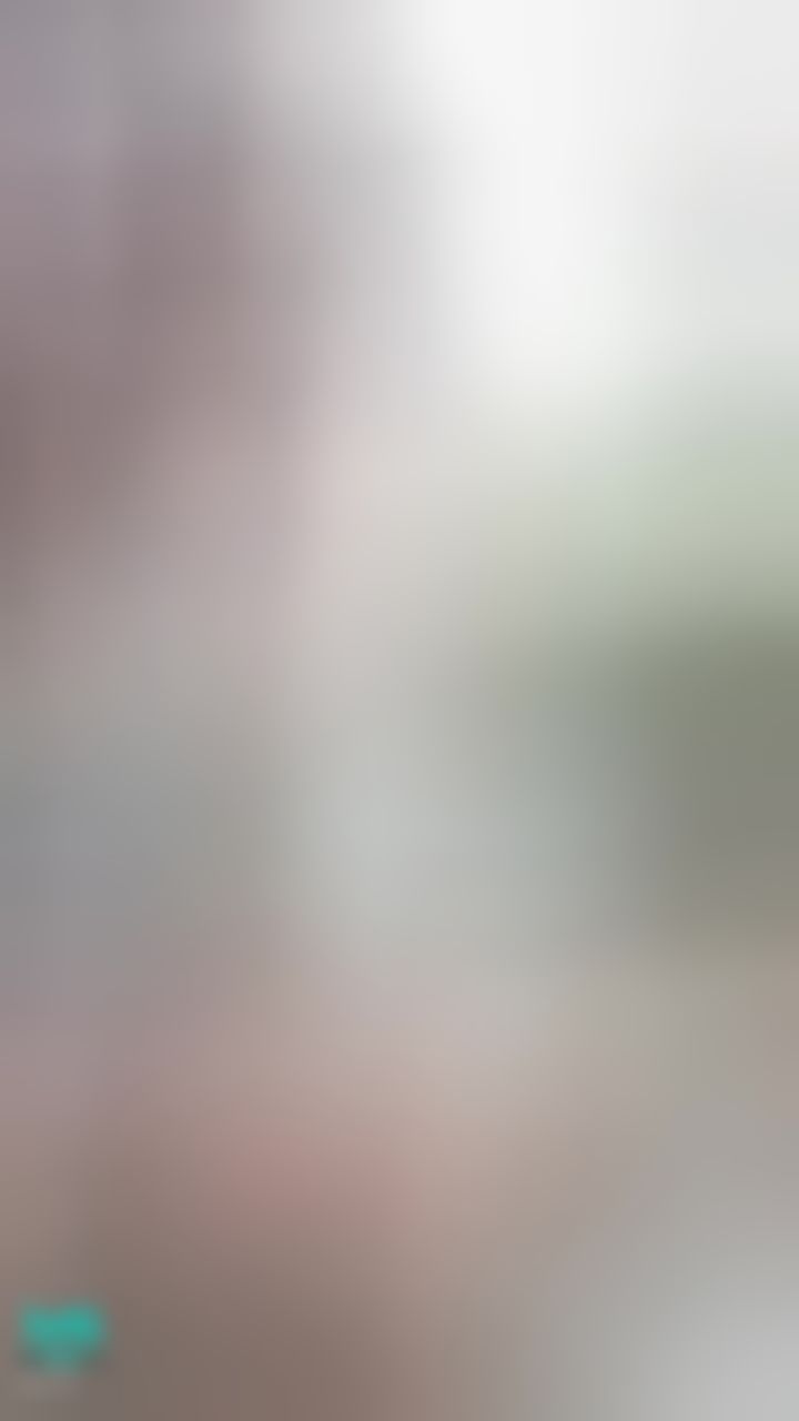  : 調整衣服時不小心露出內衣了👀
蹲低揉胸😈
低胸貼身微露腰💋
長髮與後頸的美背⭐
casual and sexy💖
#裸足 #赤腳 #長髮 #氣質 #短褲 #美腿 #腳趾 #腳底 #bra