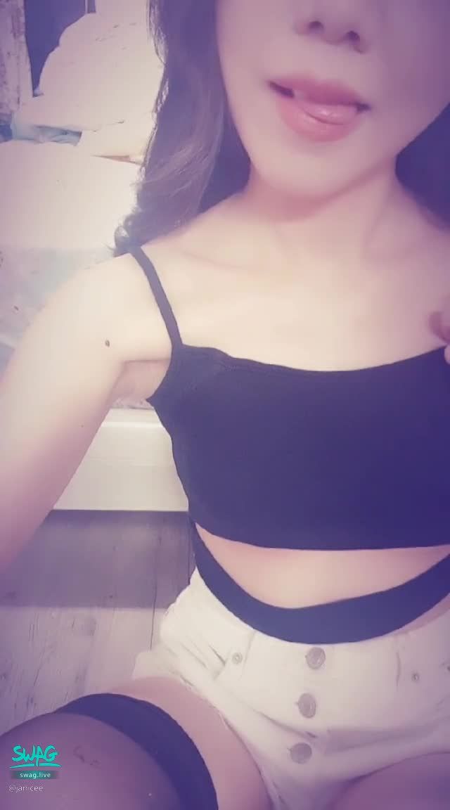  : 黑絲與南半球🎀