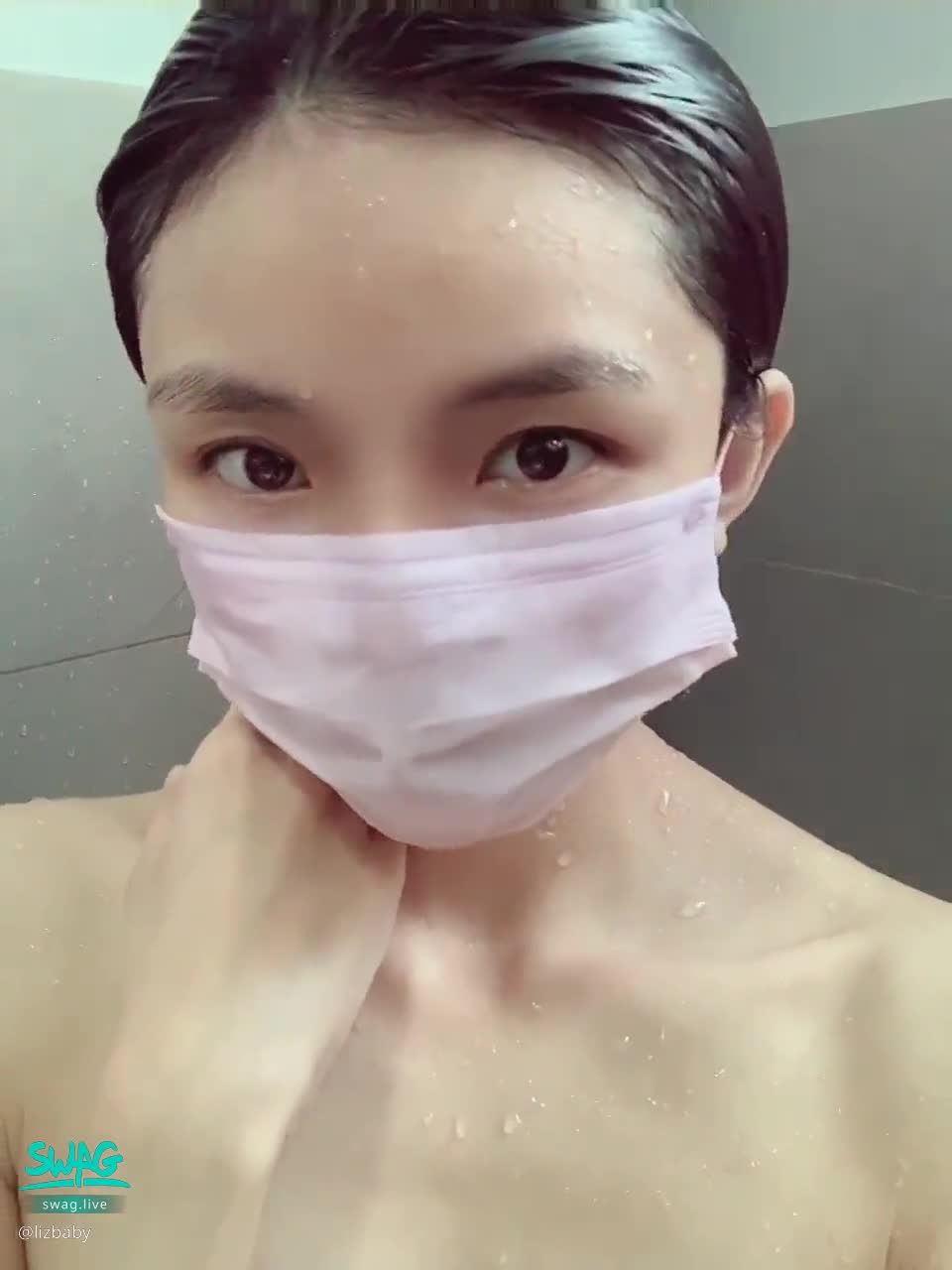 lizbaby : 全裸露點露穴