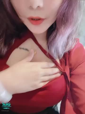 dearjojo : 氣質JoJo
如果喜歡這麼騷的JoJo是不是該支持一下🥴
#大奶 #騷 #性感