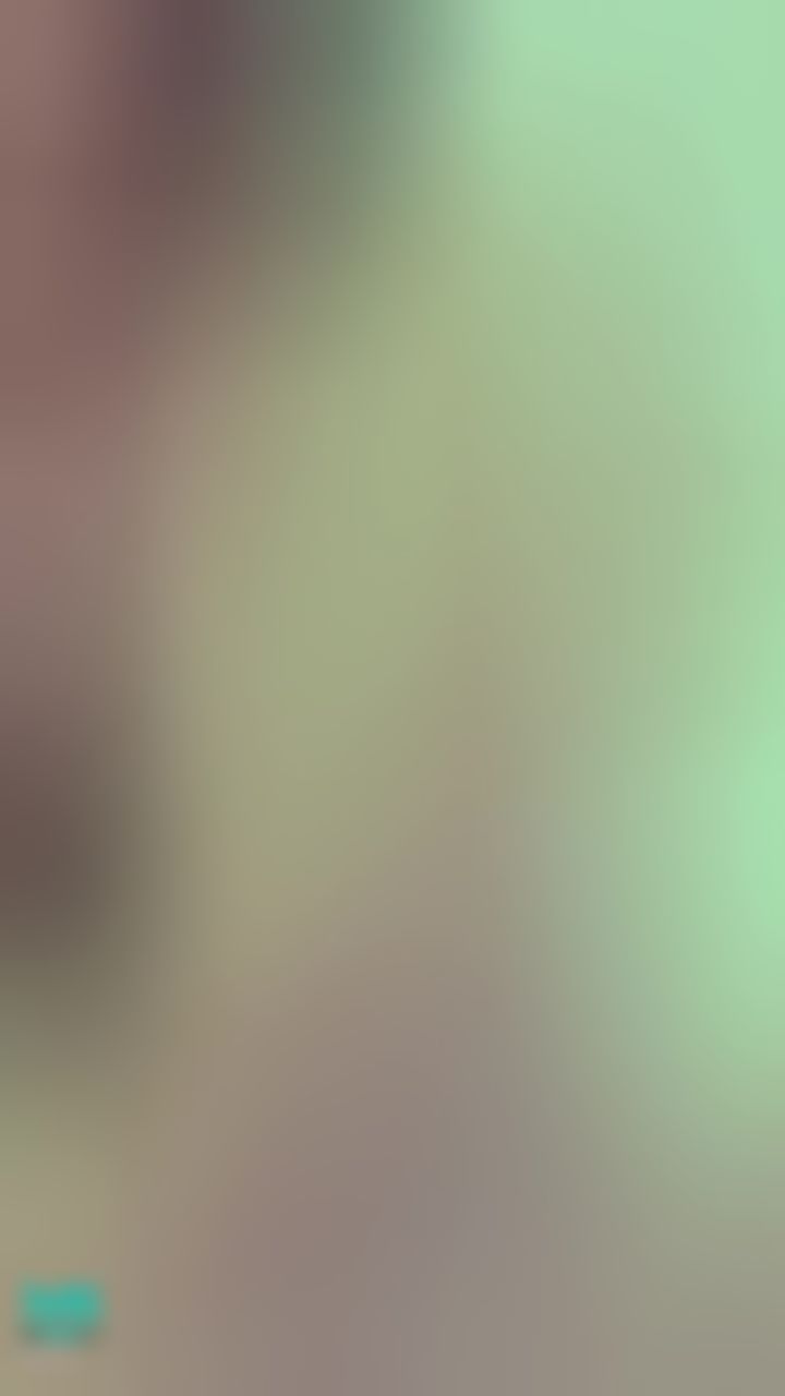 janicee : 舔舔嘴唇💓
用粉紅色的舌頭誘惑一下💗
前鏡頭窺視睡衣下的肌膚💙
細肩帶緞面低胸睡衣♥️
露出大面積的肌膚⭐
深遂的鎖骨與美背💋
#鎖骨 #睡衣 #細肩帶 #低胸 #緞面 #長髮 #赤腳 #美腿 #裸足 #美背 #腳趾 #嘴唇