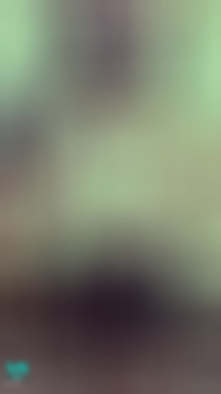 janicee : 性感南半球與赤腳美腿💋
看完世足賽，來打球呀💙
露出渾圓下乳的特殊設計小可愛💓
South semisphere♥️
#鎖骨 #細肩帶 #肩 #長髮 #下乳 #南半球 #黑髮 #美腿 #裸足 #赤腳