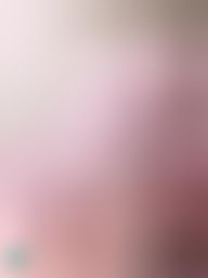 lynnbae : 從現在開始不洗頭 就為了在聖誕節那天給你下一場雪🤪