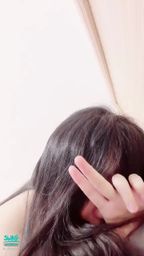 bershuka : 5~6天沒洗頭了⋯實在是畏寒,身體軟,沒力氣,今天打算鼓起勇氣洗一洗‼️ 有人想陪我一起洗澡嗎?🧼放心,不會傳染給你💗🫶🏻
#茉茉 #bershuka #確診隔離日記