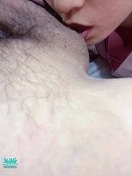 lizbaby : 舔蛋蛋
#蛋蛋