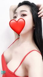 bershuka : 對不起⋯因為身體關係好幾天沒直播了💦
虛弱中😪 想我的先私訊找我呦💛🫶🏻
#茉茉 #bershuka