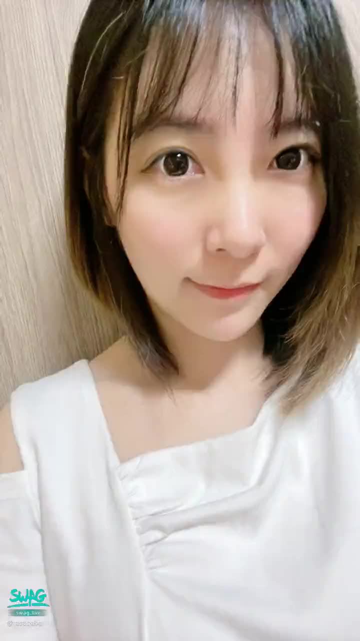 出門看醫生 緊張😓 - rosebebe - SWAG