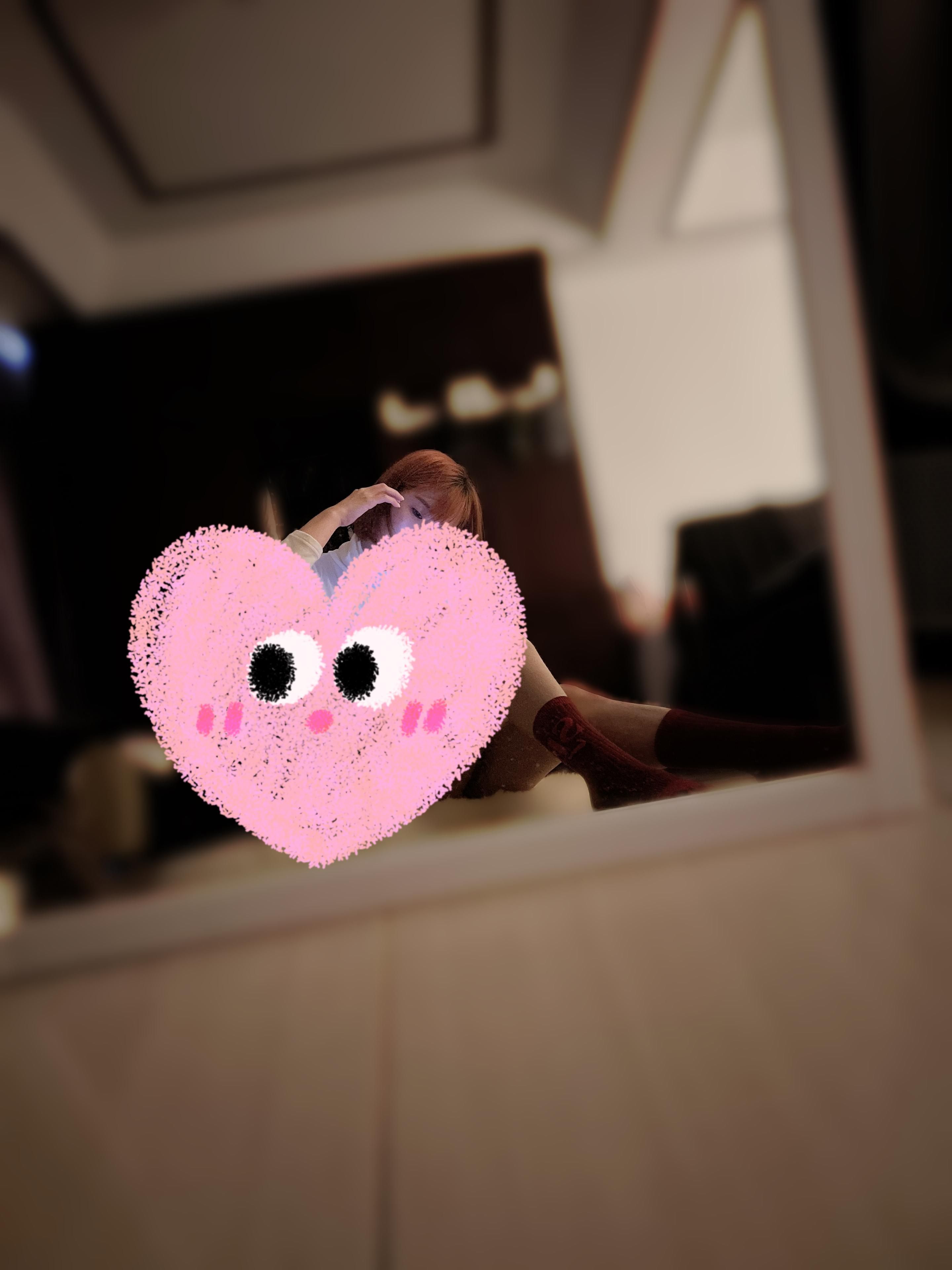 anilaascb : 病號在家
🥺想家