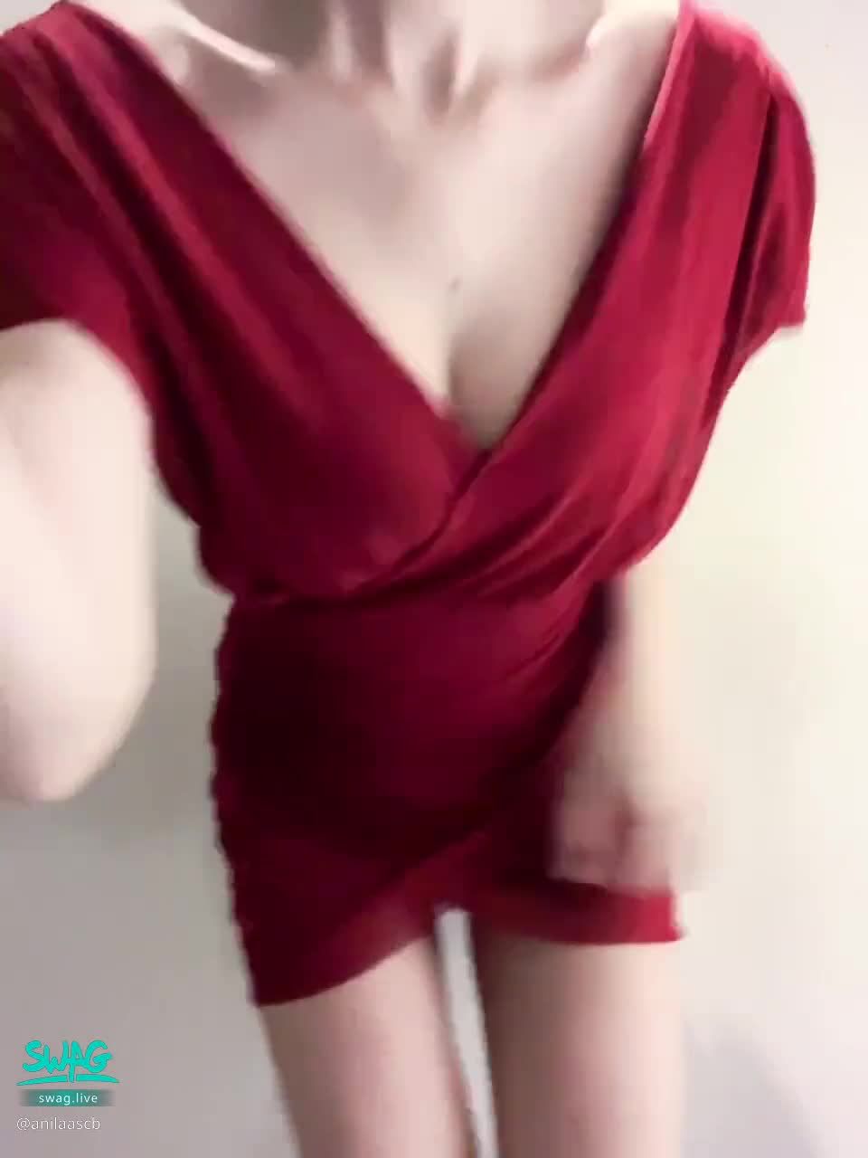 anilaascb : ❤️無
Cos小魔女,小露ㄧ下回饋小哥哥