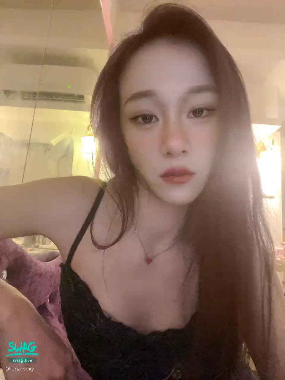 luna_sexy : 喜歡我這樣性感嗎