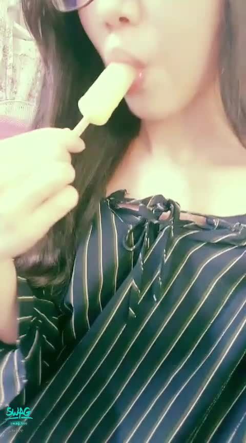  : 吃棒棒的嘴💋