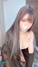 : 我們浪漫點好不好🐰
我浪點,你慢點。
可甜可鹹可愛可壞💗
你喜歡的我都有😘
更認識我有無限可能💗
甜蜜純約會等你約約
吃飯看電影也都可以❤️
私訊:「我們約會吧」
告訴你怎麼純約會
💗1日女友抽獎活動開跑🏃♀️
低鑽想約會的機會還不把握
不要等到後悔來不及喔