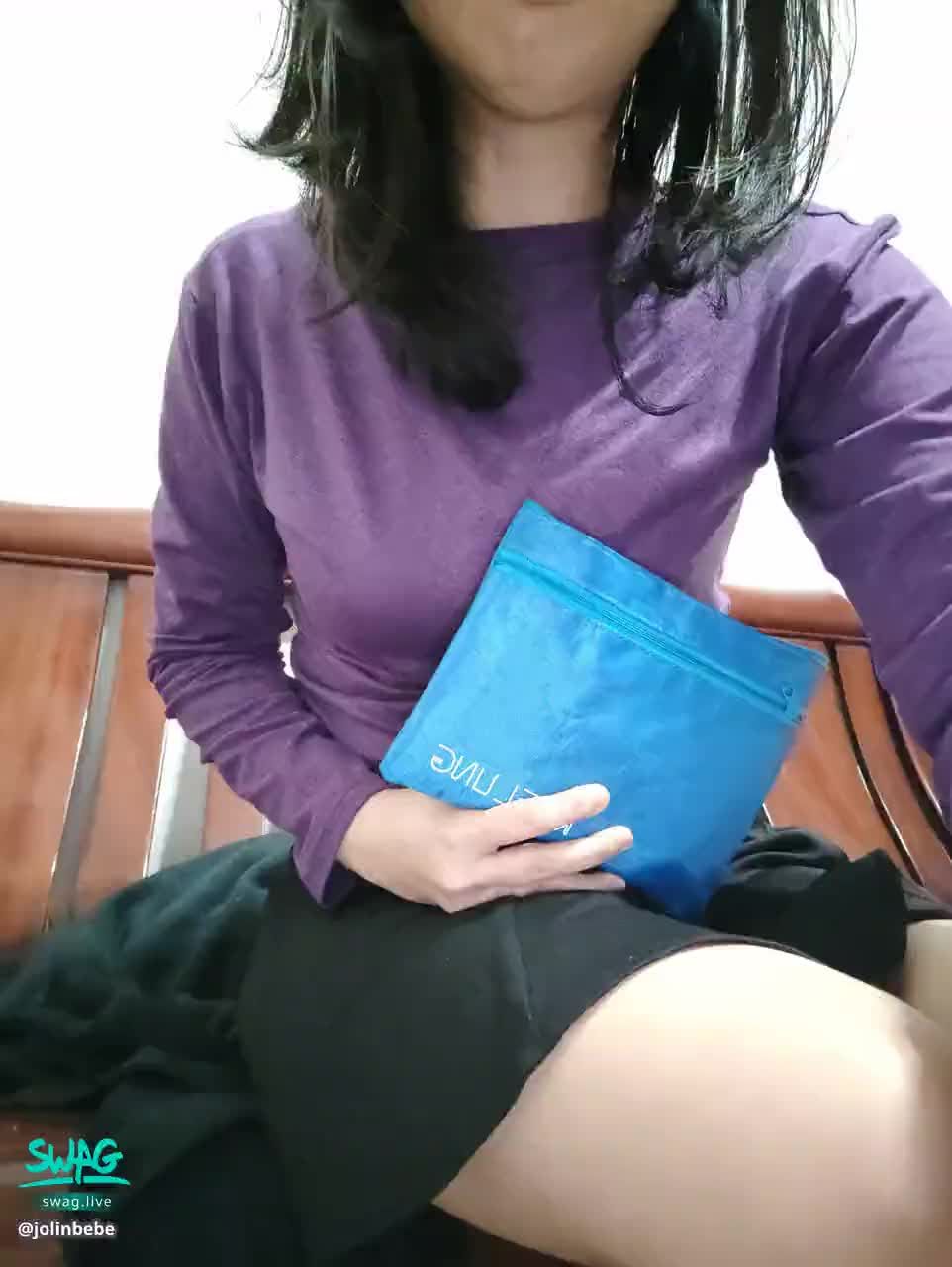 jolinbebe : 你好 哥哥們 衝百萬 主播