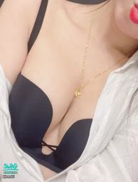 lovesisi : 🥰安全感大概就是
我相信你無論如何都不會離開我
也相信我有讓你無論如何
都不會離開我的理由
ps.就像我這麼色這麼騷😈還這麼淫蕩