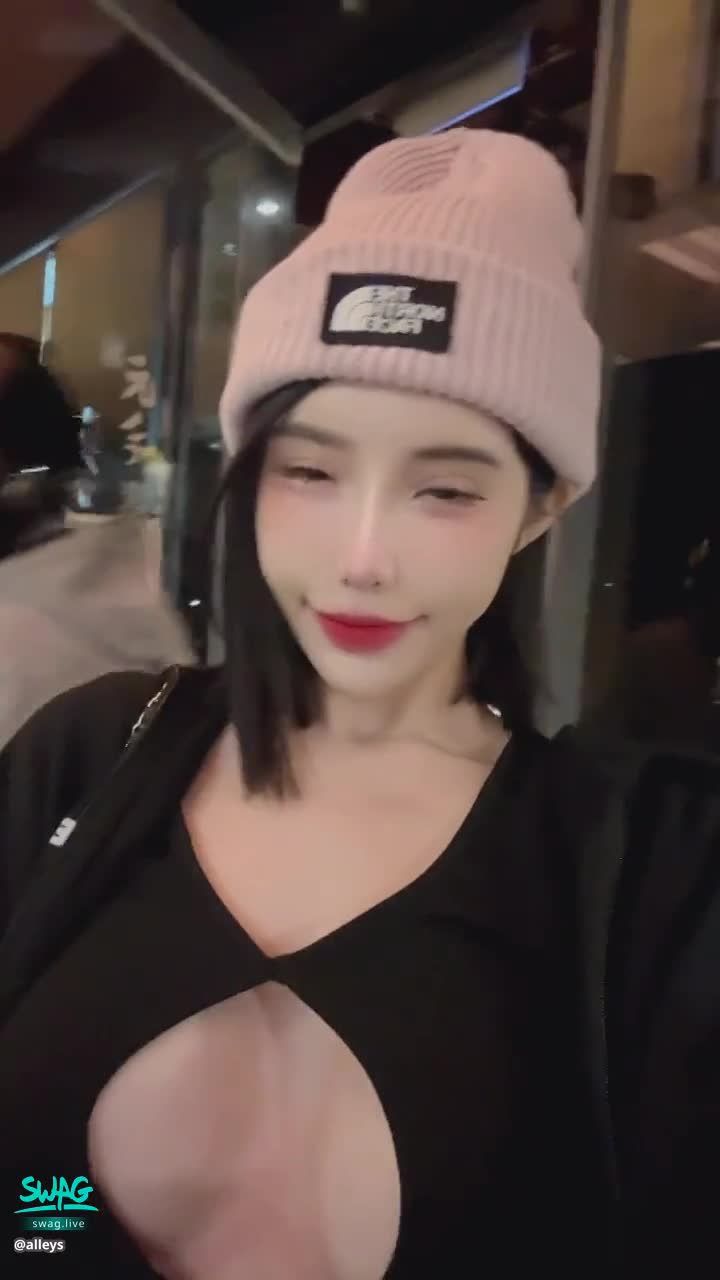 alleys : ✨短髮好看嗎？一句：短髮好正❤️送你2月跟粉絲愛愛無套抽插隱藏版✨✨✨✨✨ 甜蜜純約會今天刷的都一折！直刷直約不抽籤哦