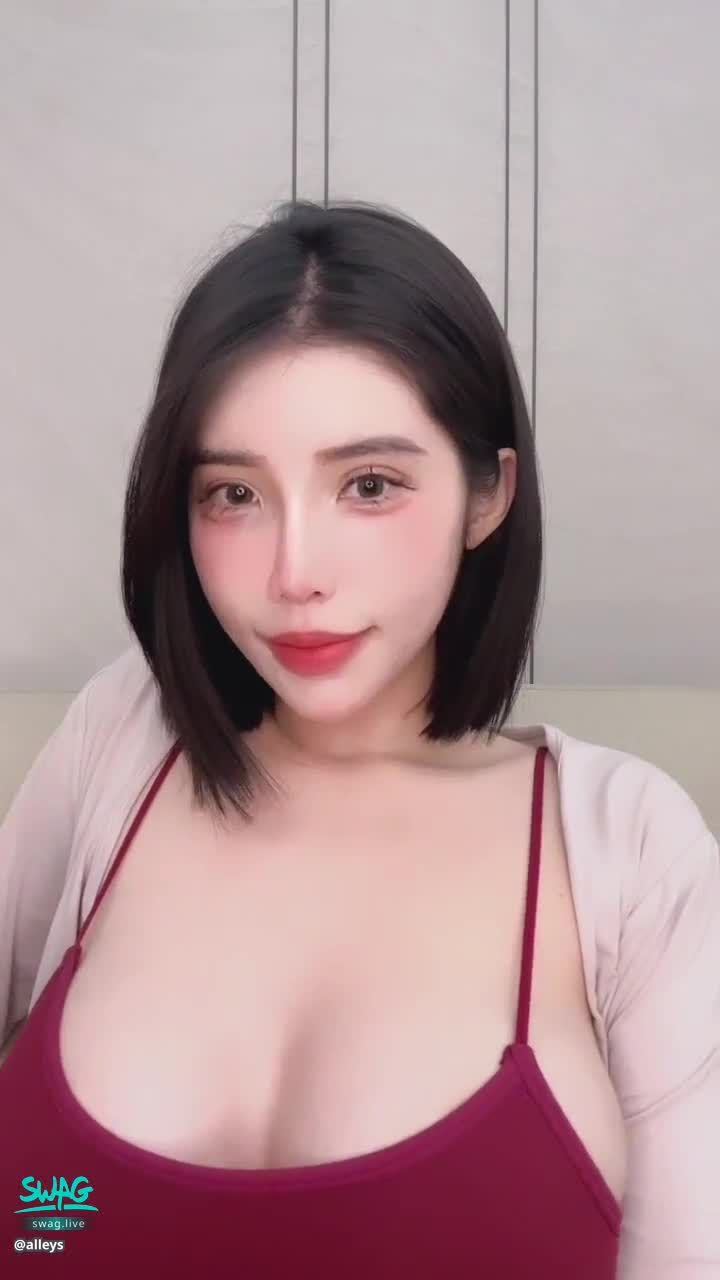  : ✨風格多變的貝拉✨奶奶越來越大 福利來了