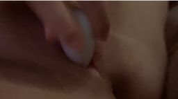 lamlinalina : 真的好喜歡把自己幹到高潮
#如果是你女友你會放著他不管嗎
#真的好喜歡抽插
#把你的放進來好不好
