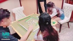 sasabebe : 把我的牌咖變成我的砲友!打牌累了就幫他們吃! #口爆 #口交 #深喉 #多P #Cuminmouth #BlowJob #Deepthroat #Gangbang