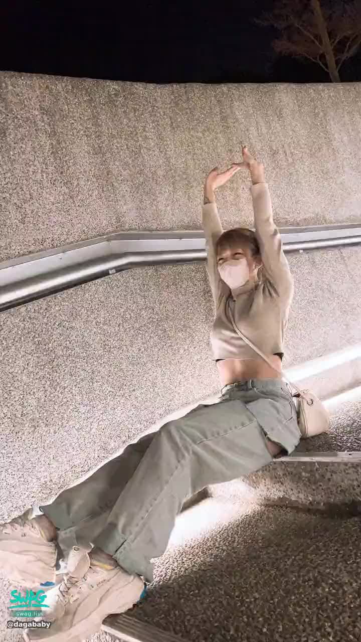 dagababy : Babe有沒有跟狄一樣懶懶的過連假🫠