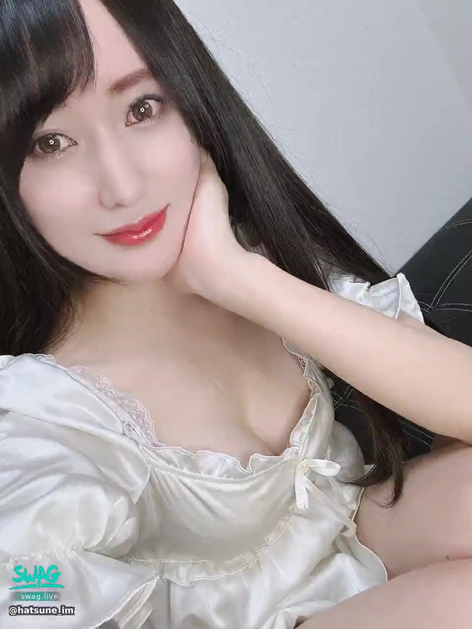 hatsune_imai : 今天也谢谢你💐
我真的很喜欢所有善良的人🥺💕
good night…✨🌙✨
A good dream🥰