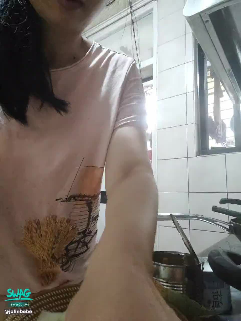 jolinbebe : 午安來吃吃鮑