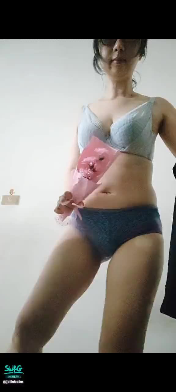 jolinbebe : #愛乳多一點 暗黑版