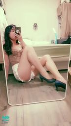janicee : 你是腿控嗎?
性感裸色馬甲內著用🌹
白色牛仔褲💖
地板上交叉著美腿💙
Corset💗
#sexy #短褲 #美腿 #corset #馬甲 #性感 #鎖骨 #長髮 #腿控 #可愛 #高跟鞋