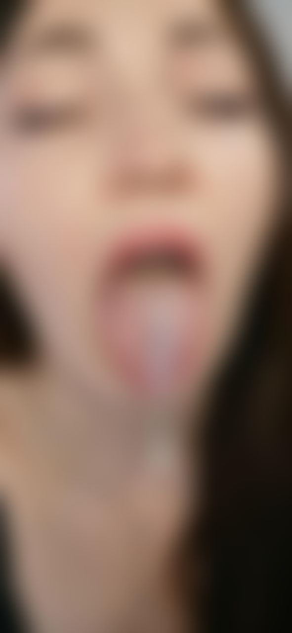 brillianna : cum on wet tongue. Ahegao and drool