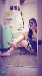 janicee : 露出纖腰與小褲😈
扭扭纖腰😈
性感制服的誘惑💚
微露黑色內衣下擺🌹
曝光的超短水手服短裙💙
student uniform🎀
#性感 #美腿 #制服 #長髮 #足控 #腿控 #黑髮 #迷你裙 #赤腳 #裸足 #學生服